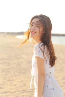 玩偶姐姐她的秘密在线