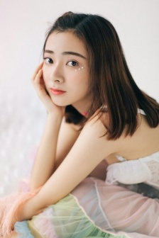三个夜班医生玩弄护士